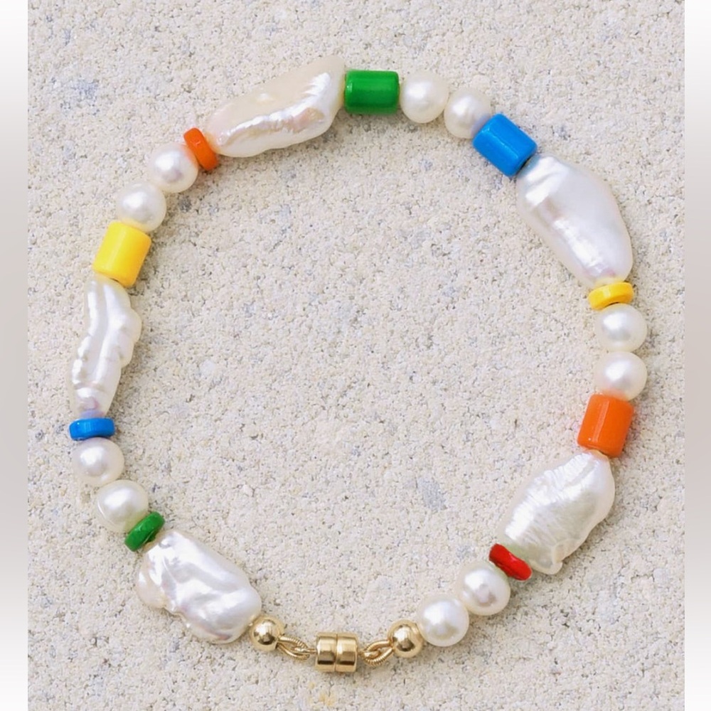 Eliou Silvi Unisex Genuine Pearls & Multi Color Beads Beaded Bracelet